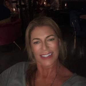 Meet your Posher, Debra